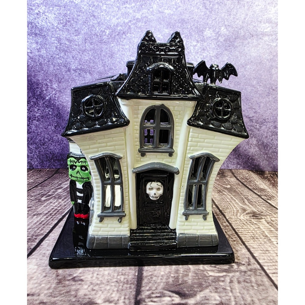 Bath& Body Works Slatkin & Co 2011 Halloween Haunted House Luminary Frankenstein